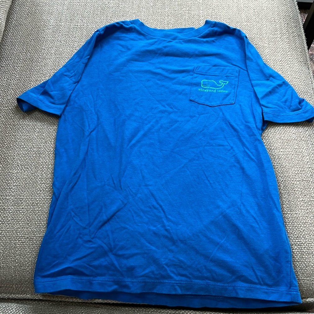 Boys classic royal blue vineyard vines T-shirt size small 8 to 10